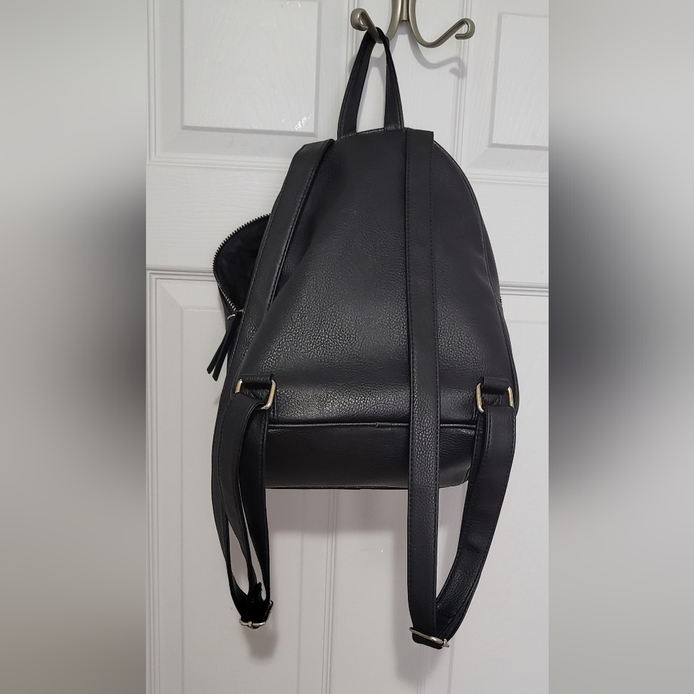 black small pack - Picture 4 of 4